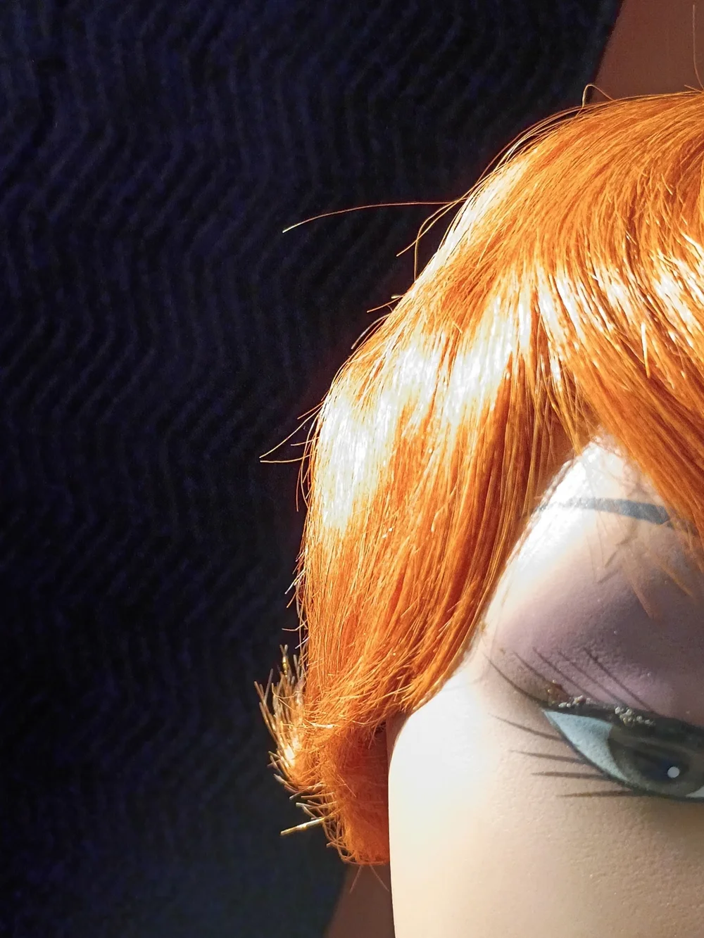 Short Layered Women's Wig in Vibrant Copper Red